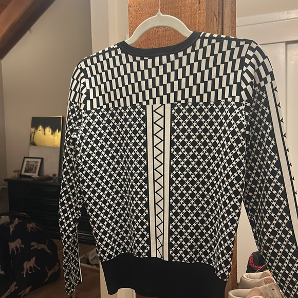 Black and white Ted Baker sweater. Sz 0 rare - Picture 4 of 5
